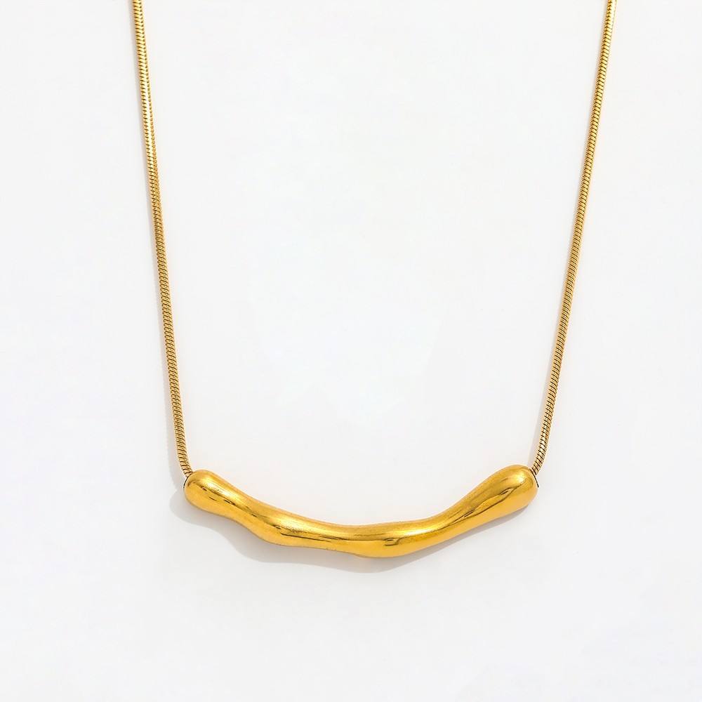 Bamboo Arc Necklace