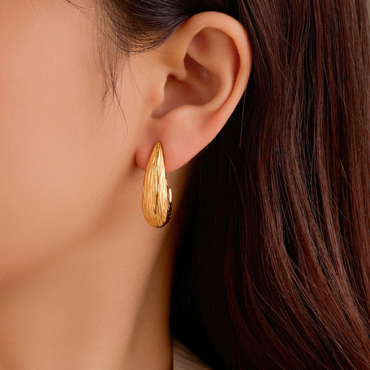Textured Curve Earrings