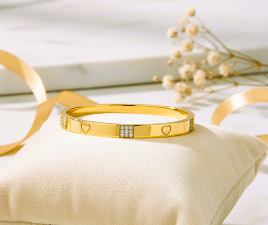 Heart Zircon Thick Bracelet