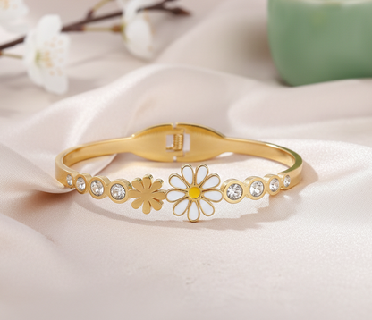 Elegant Flower Bracelet