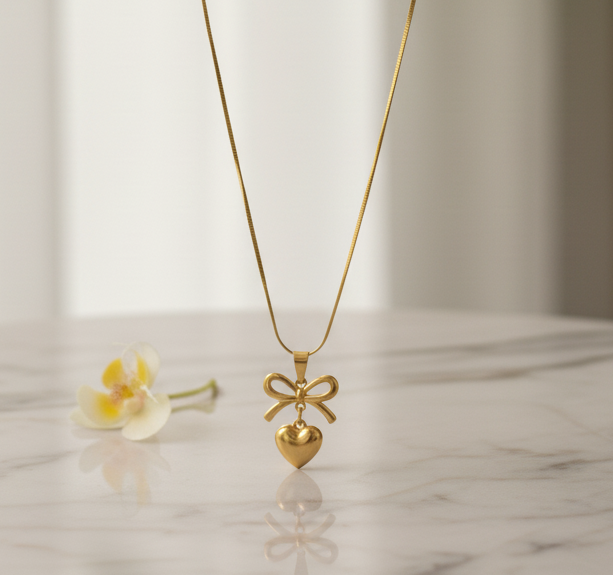 Bow Heart Snake Chain Necklace