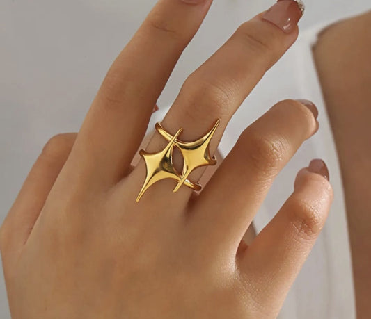 Star Affair Ring