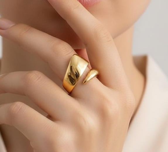 Bold Spiral Adjustable Ring