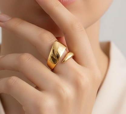 Bold Spiral Adjustable Ring